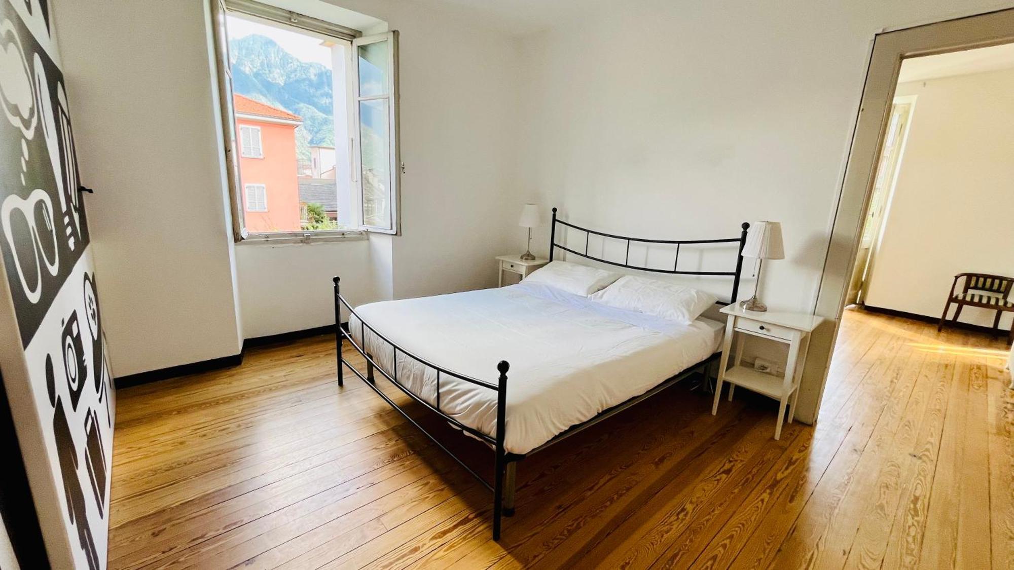 Antica Casa Storica Con Giardino Apartment Domodossola Luaran gambar